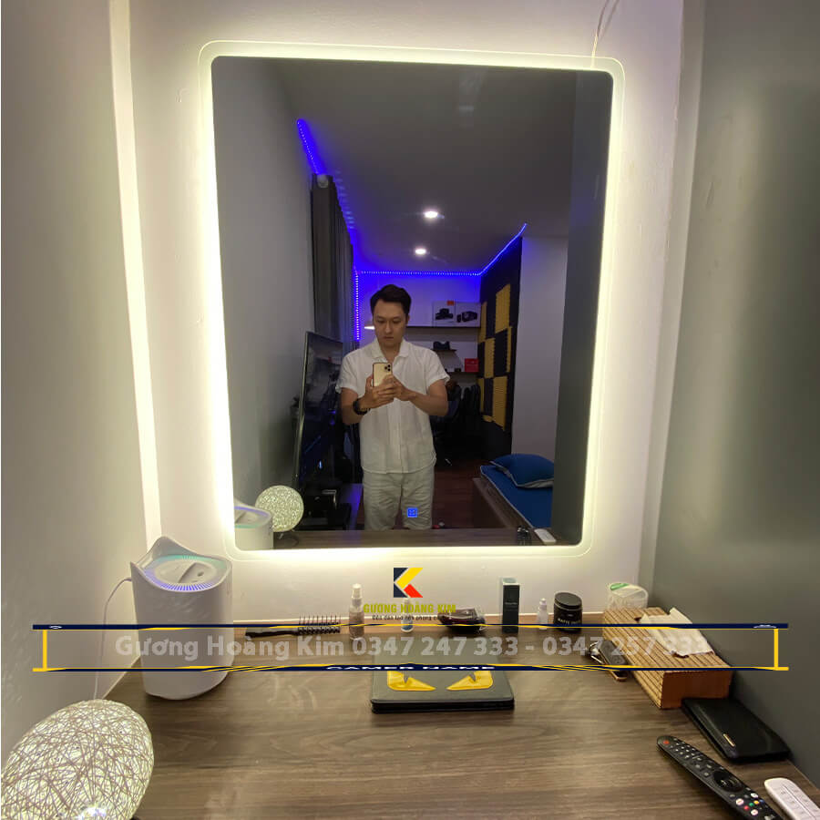 Gương đèn led hoàng kim tính năng cảm ứng phá sương, đồng hồ nhiệt độ, loa bluetooth cao cấp – guonghoangkim mirror HK-3004V